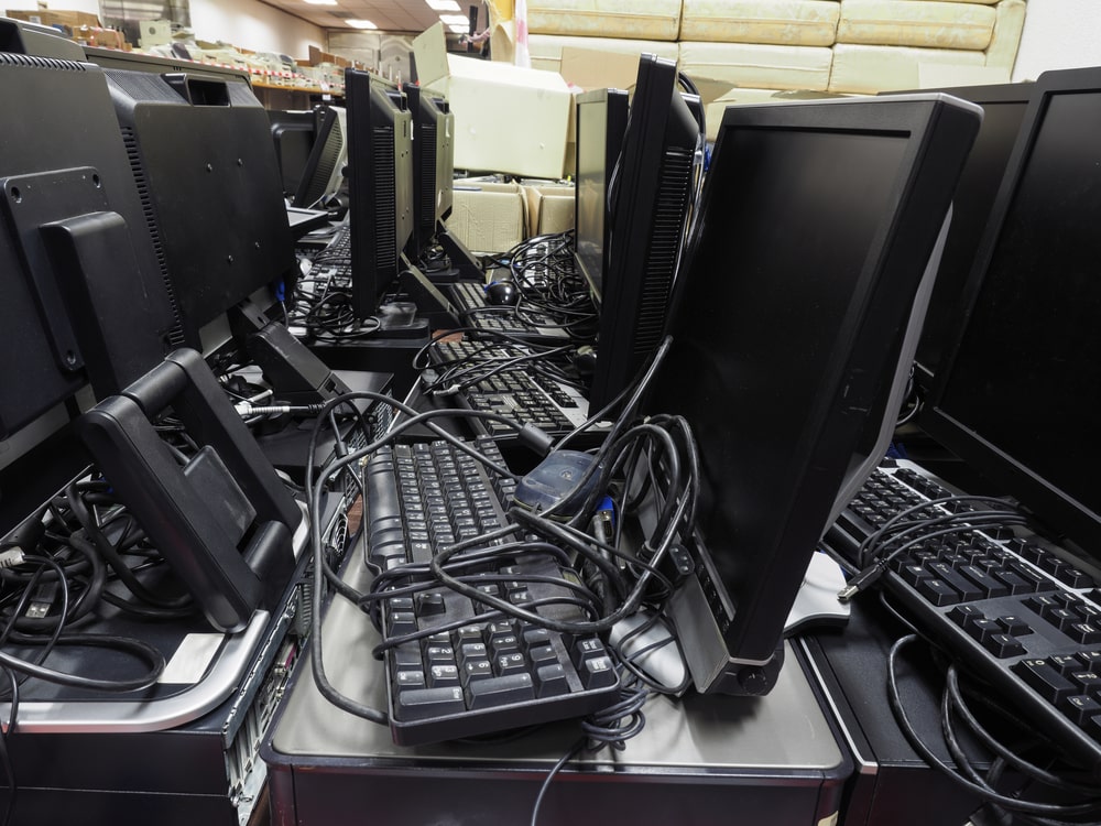 What Are the Benefits of Old IT Equipment Recycling?